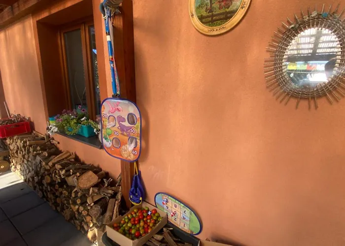 Σπίτι διακοπών Doma Na Lipniku-private Country House, *